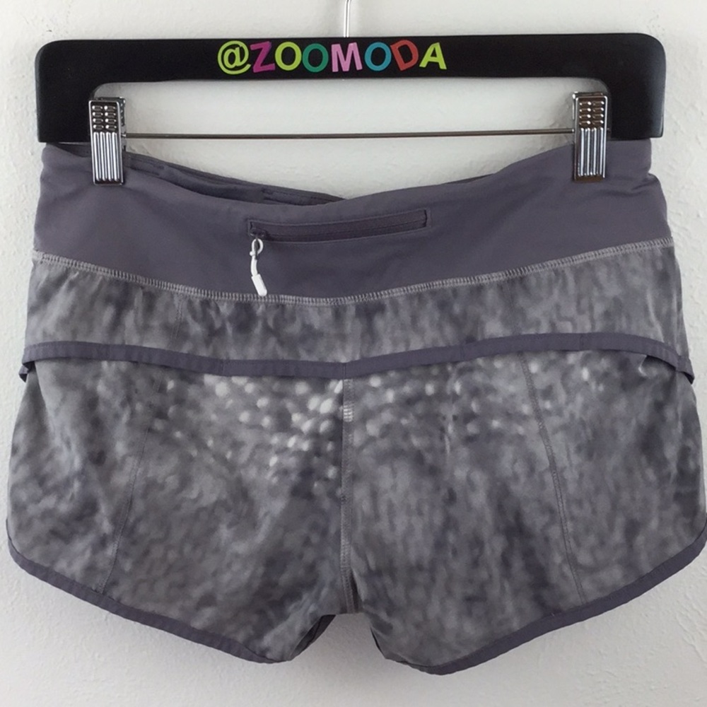 Lululemon Speed Short Snowy Owl 4 EUC